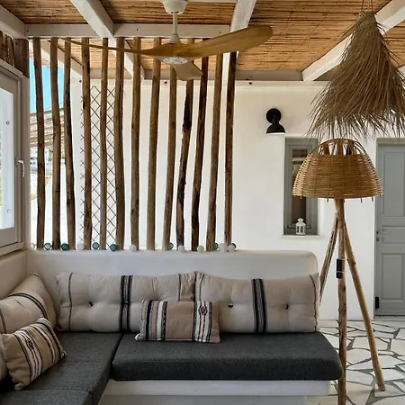 L Apothiki Villa
